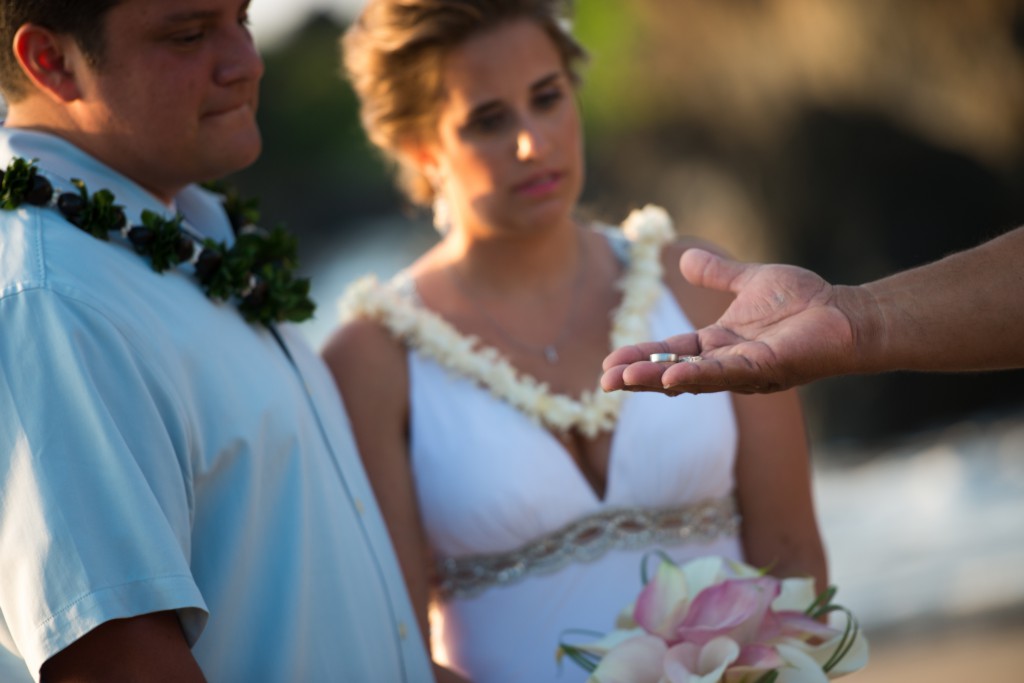 Maui Beach Wedding: Shayna & David - Makena Weddings