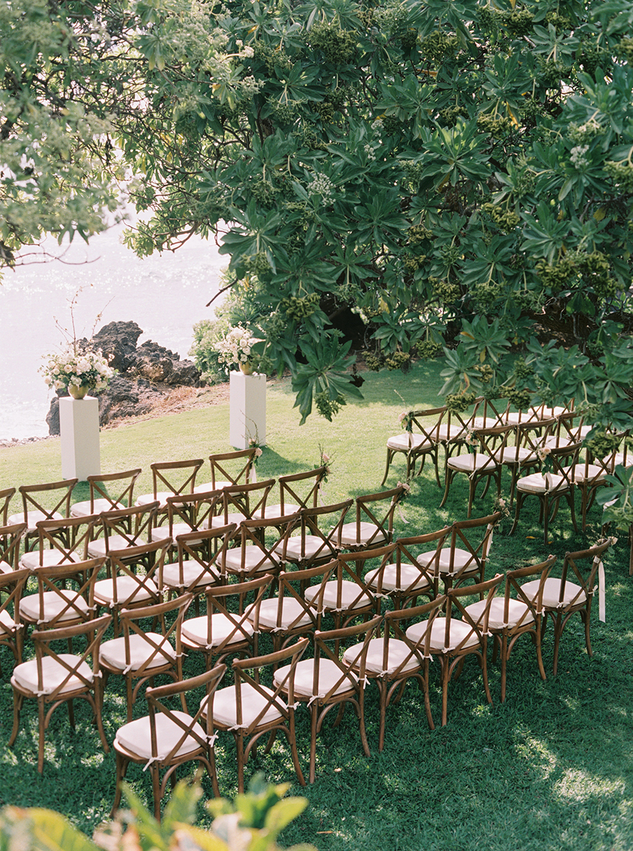 cross-back-chairs-001