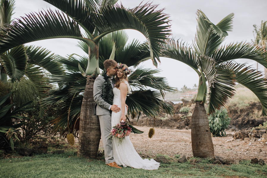 Tropical Maui Wedding: Hillary + Mitchell