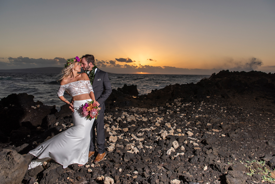 Boho Tropical Maui Wedding at the Kukahiko Estate