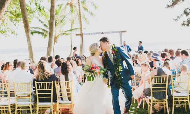 Greenery and Gold Wedding at the Olowalu Plantation House