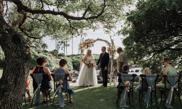 Family Elopement at the Kukahiko Estate