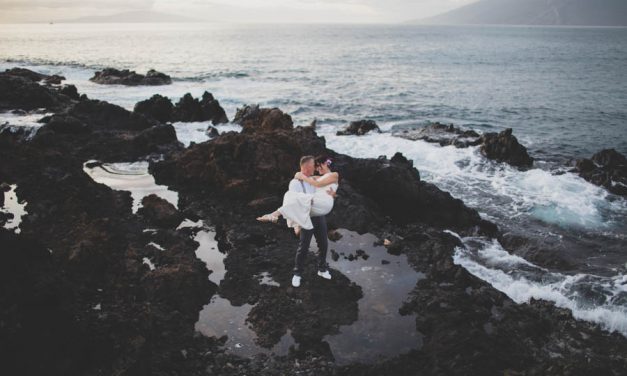 Intimate Maui Elopement at the Kukahiko Estate