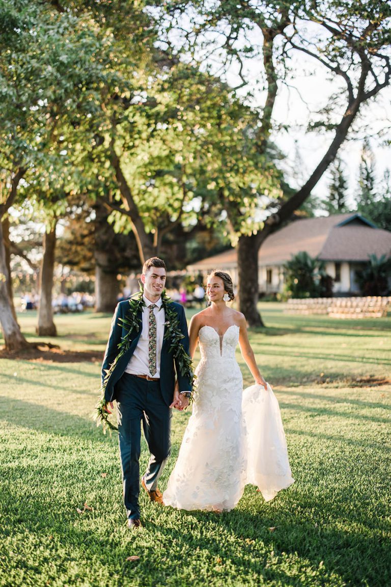 Rustic Tropical Maui Wedding at the Olowalu Plantation House - Makena ...