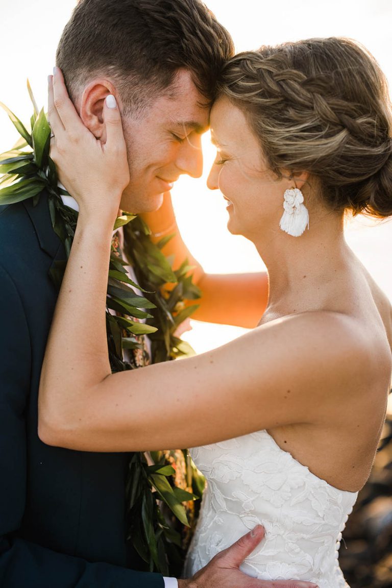 Rustic Tropical Maui Wedding at the Olowalu Plantation House - Makena ...