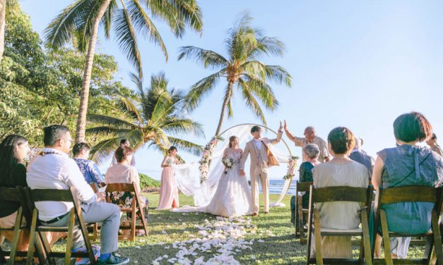 Blush Spring Maui Wedding at the Olowalu Plantation House