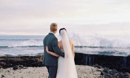 Sweet Romantic Maui Wedding at the Olowalu Plantation House