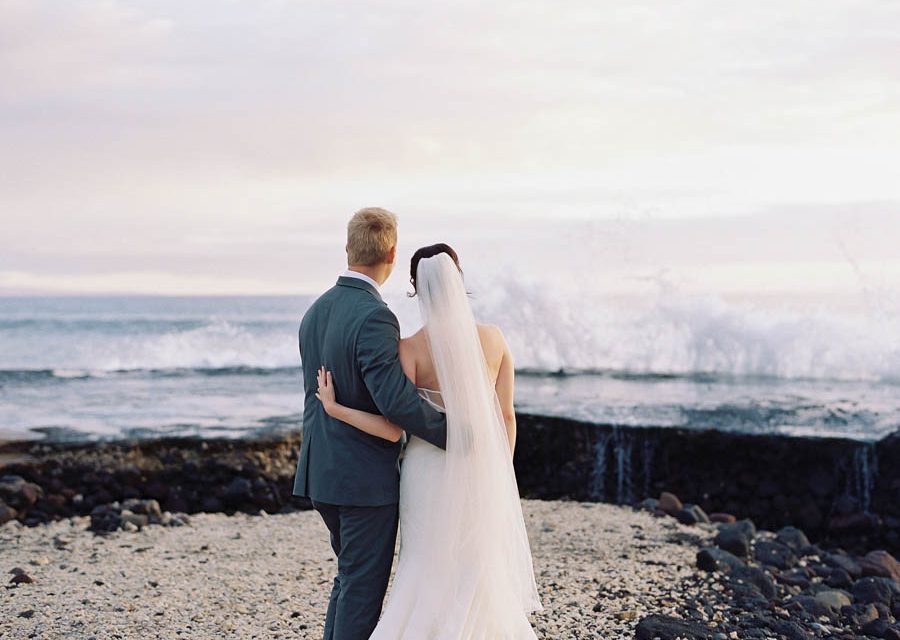 Sweet Romantic Maui Wedding at the Olowalu Plantation House