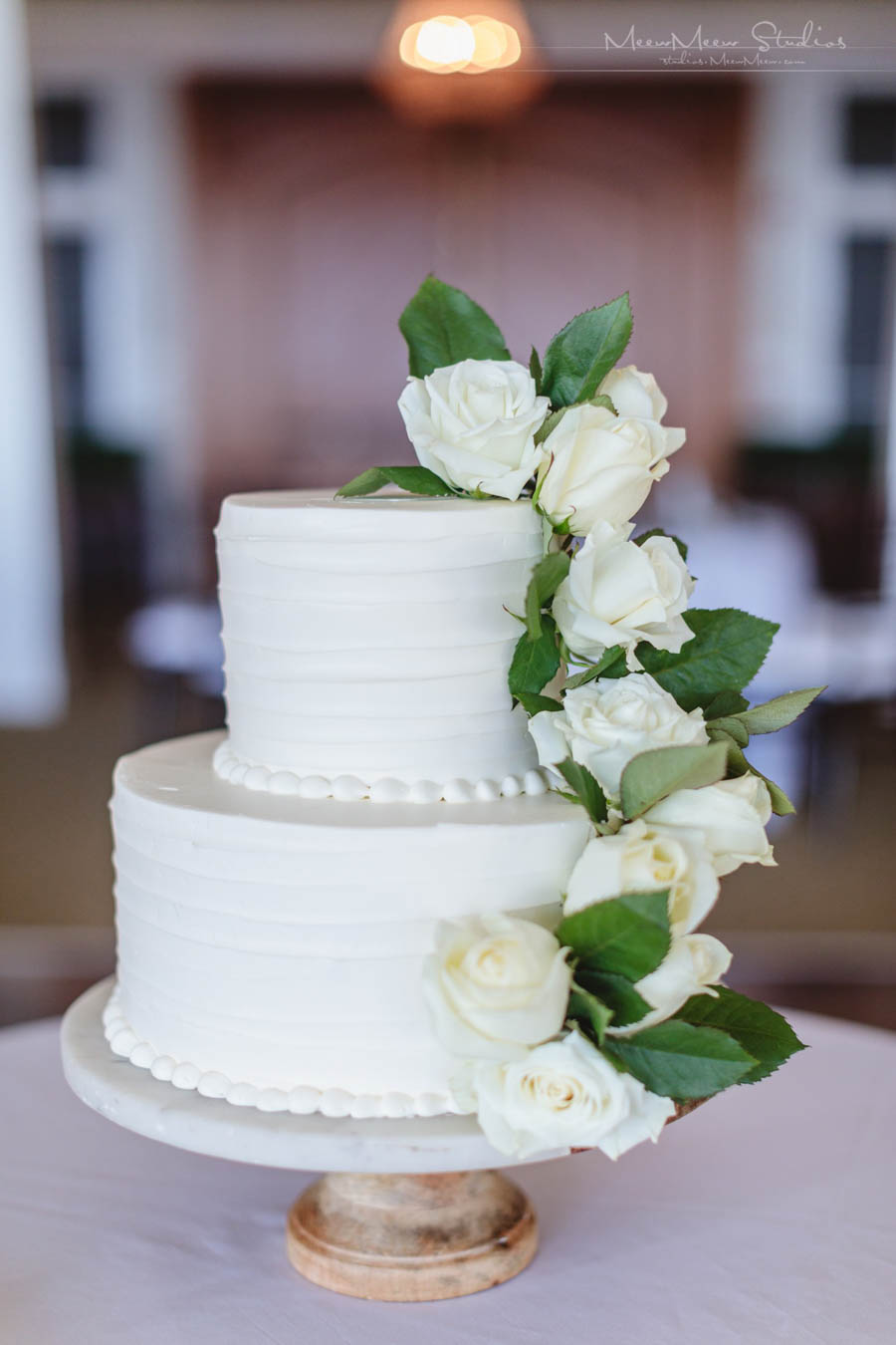 Black and White Maui Wedding - Makena Weddings